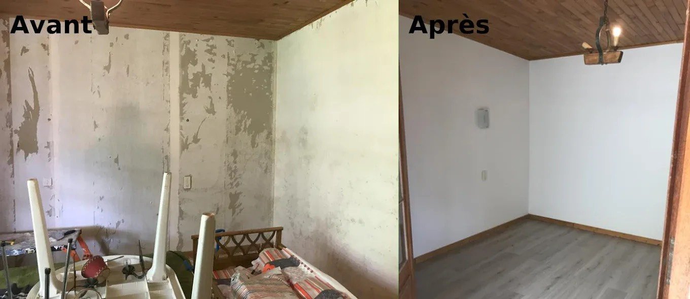 Avant après d'une chambre : murs décollés et papier peint arraché avant travaux, murs repeints en blanc et nouveau sol stratifié après travaux